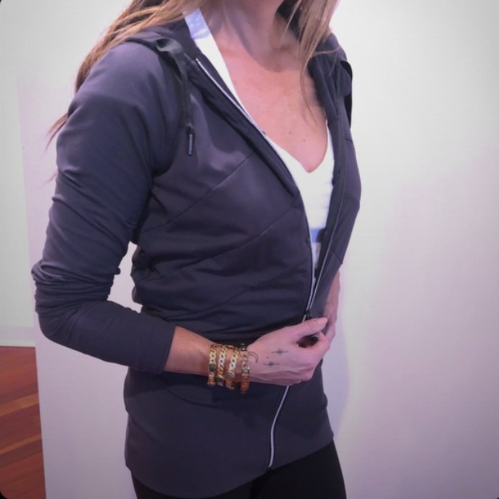 RARE  Lululemon Zip-Up Fitted Stretch Jacket Rare